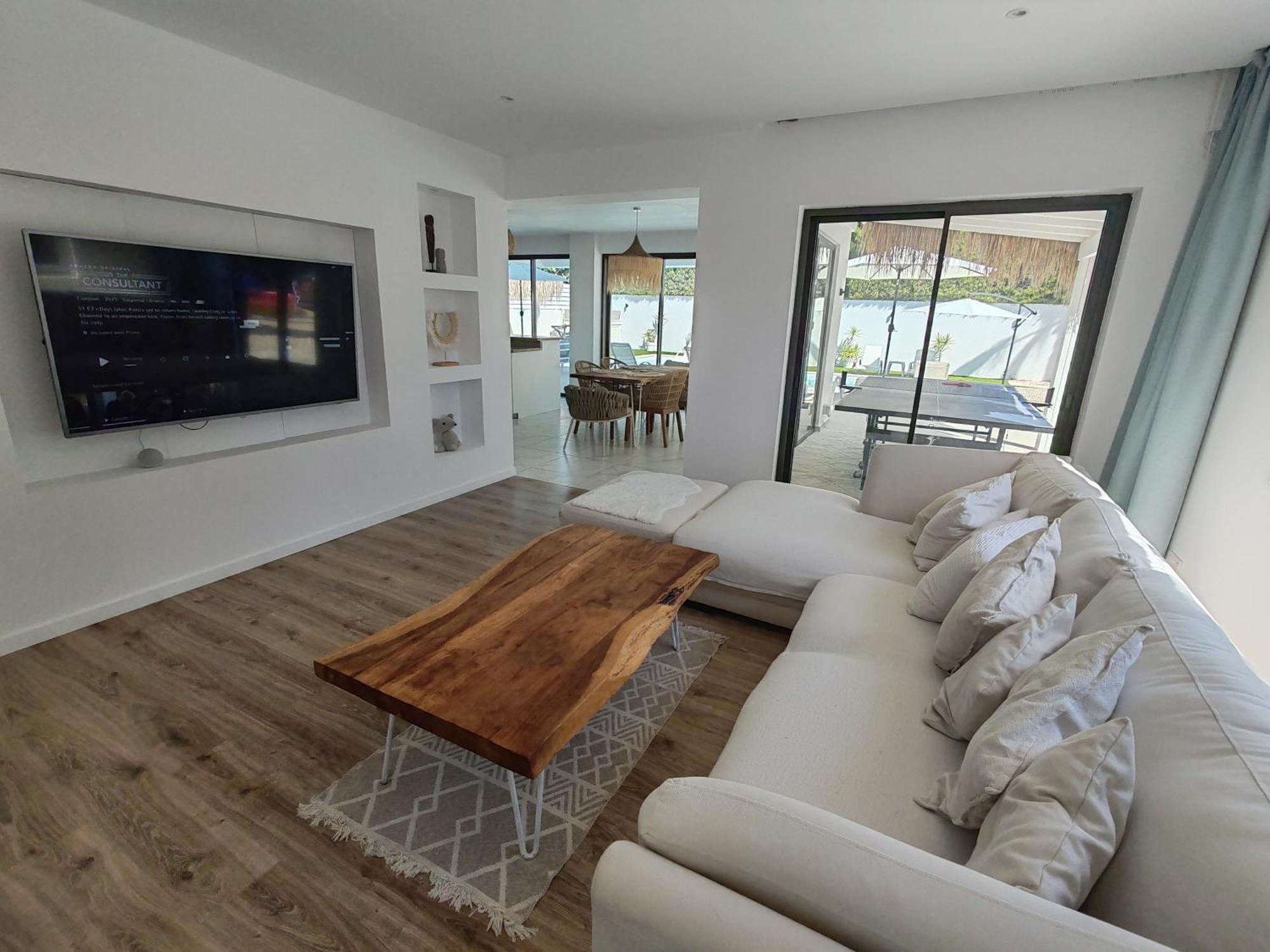 Villa Five Palms