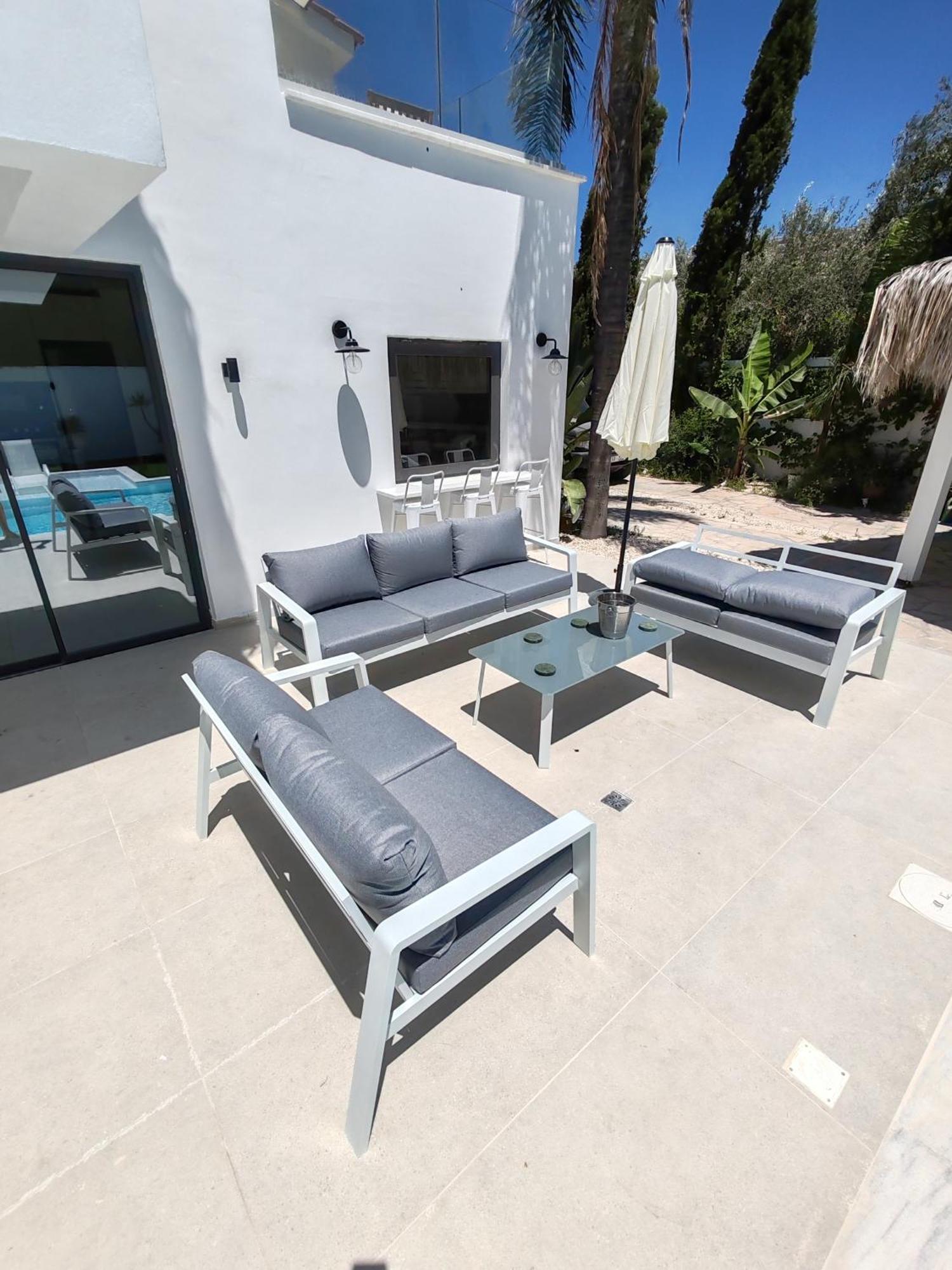 Villa Five Palms